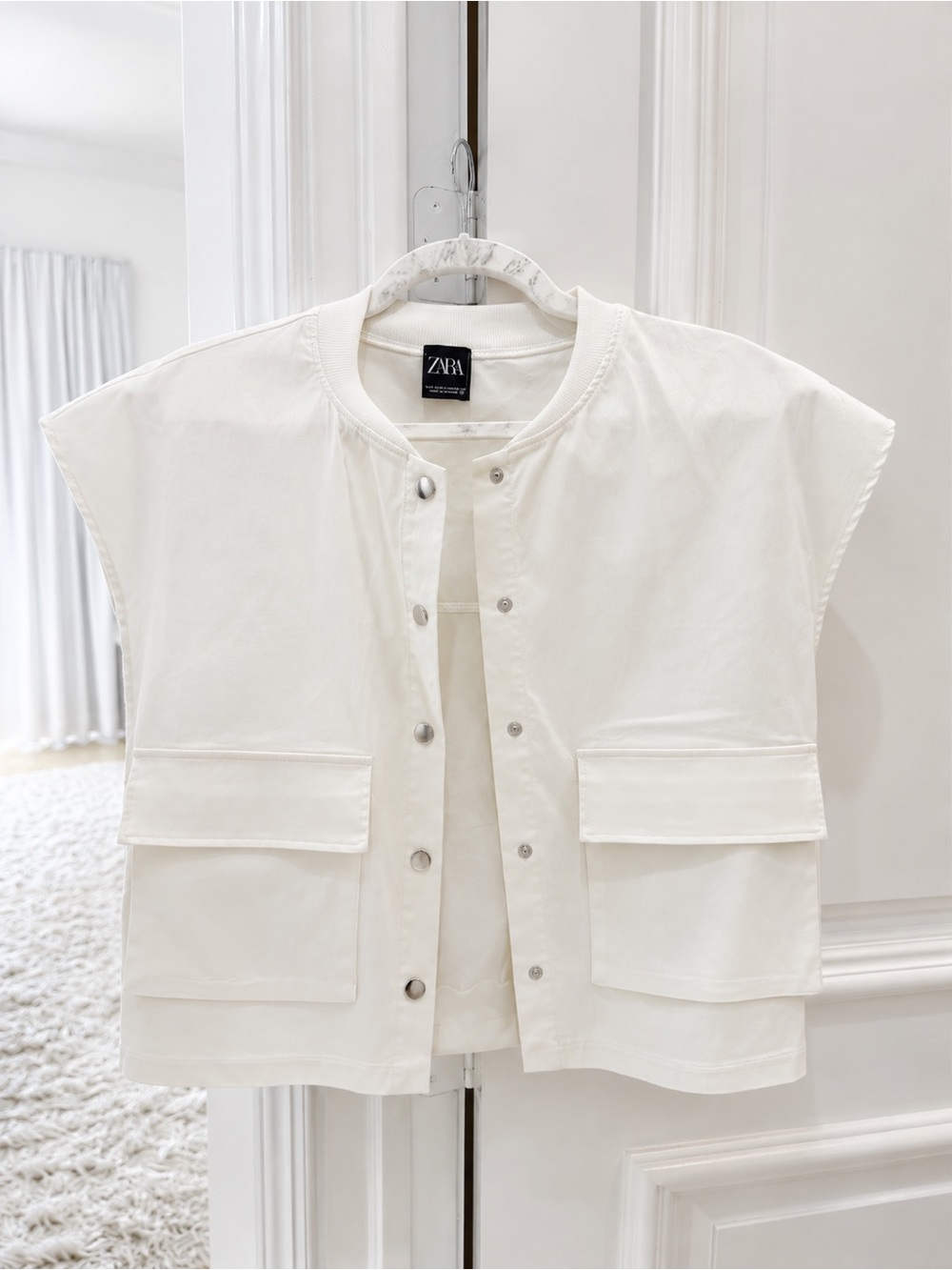 ZARA Ivory Utility Vest Snap Front Oversized Pocket Top
